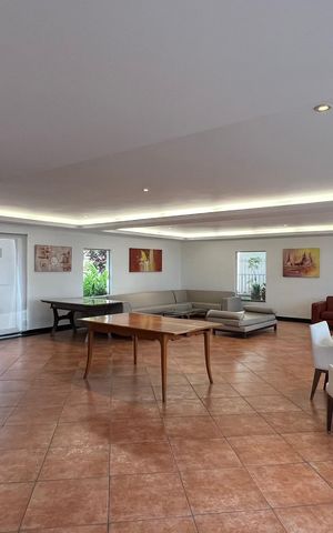Apartamento à venda com 118m², 3 quartos e 2 vagas Apartamento à venda com 118m², 3 quartos e 2 vagasSalão de Festas