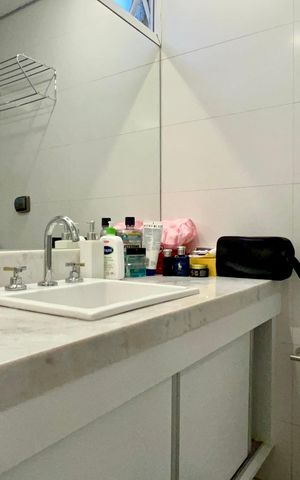 Apartamento à venda com 118m², 3 quartos e 2 vagas Apartamento à venda com 118m², 3 quartos e 2 vagasBanheiro da Suíte