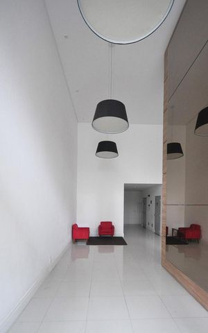 Apartamento à venda com 74m², 2 quartos e 2 vagasHall Social