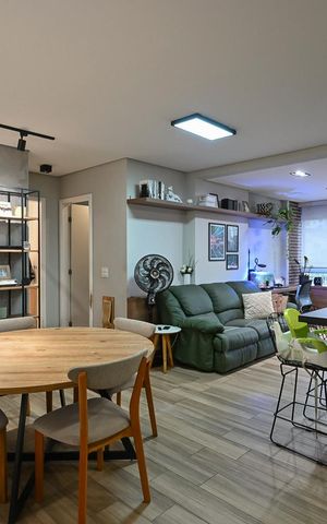 Apartamento à venda com 74m², 2 quartos e 2 vagasSala