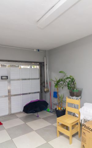 Casa à venda com 40m², 2 quartos e 1 vagaGaragem