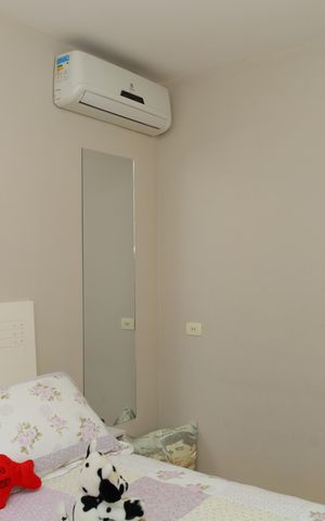 Casa à venda com 240m², 2 quartos e 1 vagaQuarto 1