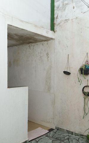 Casa à venda com 240m², 2 quartos e 1 vagaÁrea de Serviço