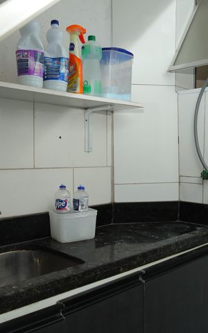 Casa à venda com 240m², 2 quartos e 1 vagaÁrea de Serviço