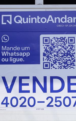 Casa à venda com 240m², 2 quartos e 1 vagaPlaca