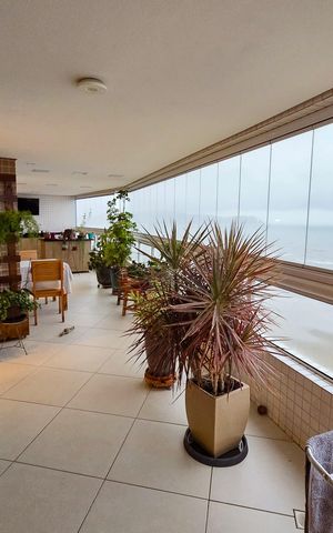 Apartamento para alugar com 172m², 3 quartos e 2 vagas Apartamento para alugar com 172m², 3 quartos e 2 vagasVaranda