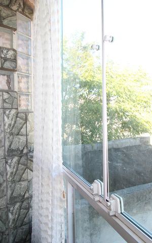 Casa à venda com 180m², 3 quartos e 3 vagasQuarto 1 - Varanda