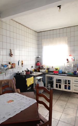Casa à venda com 180m², 3 quartos e 3 vagasCozinha