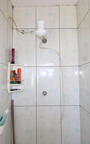 Casa à venda com 180m², 3 quartos e 3 vagasBanheiro 1