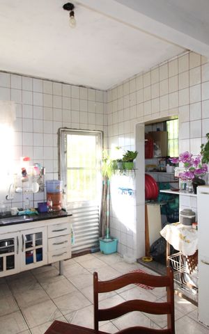 Casa à venda com 180m², 3 quartos e 3 vagasCozinha