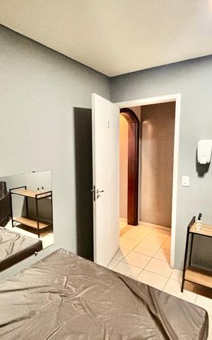 Casa à venda com 327m², 8 quartos e 2 vagas Casa à venda com 327m², 8 quartos e 2 vagasQuarto suíte 1