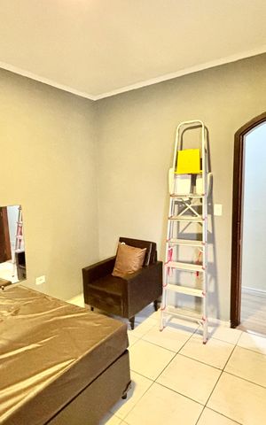Casa à venda com 327m², 8 quartos e 2 vagas Casa à venda com 327m², 8 quartos e 2 vagasQuarto suíte 2