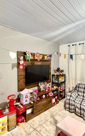 Casa à venda com 327m², 8 quartos e 2 vagas Casa à venda com 327m², 8 quartos e 2 vagasSala 2