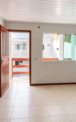 Casa de condomínio para alugar com 113m², 3 quartos e sem vagaSala