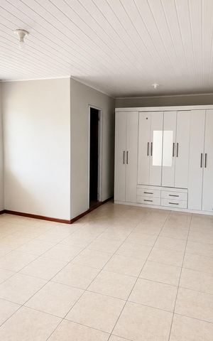 Casa de condomínio para alugar com 113m², 3 quartos e sem vagaQuarto