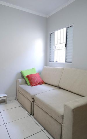 Casa à venda com 90m², 2 quartos e 2 vagas Casa à venda com 90m², 2 quartos e 2 vagasQuarto 1