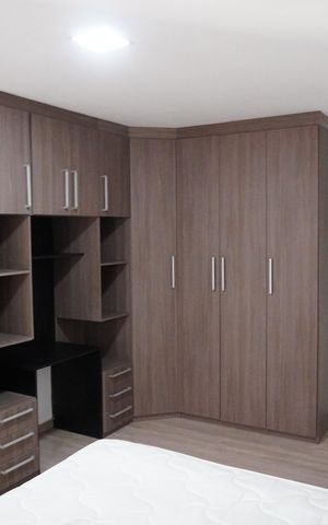 Casa de condomínio para alugar com 370m², 4 quartos e 4 vagasSuite 1