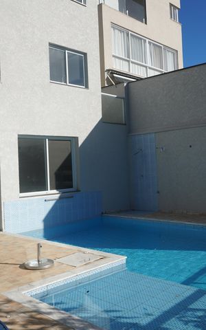 Casa de condomínio para alugar com 370m², 4 quartos e 4 vagasCorredor