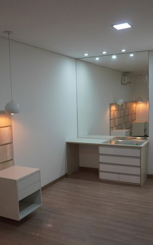 Casa de condomínio para alugar com 370m², 4 quartos e 4 vagasSuíte 3