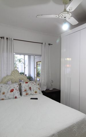 Casa de condomínio à venda com 300m², 3 quartos e sem vagaQuarto 2
