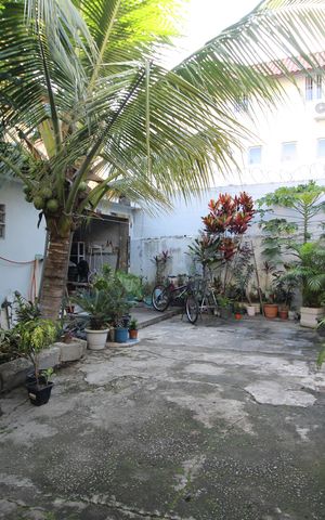 Casa de condomínio à venda com 300m², 3 quartos e sem vagaQuintal