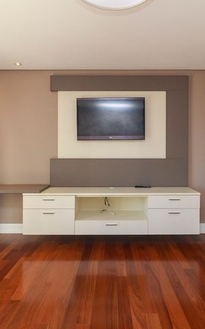Apartamento à venda com 350m², 4 quartos e 5 vagas Apartamento à venda com 350m², 4 quartos e 5 vagasSuíte Principal