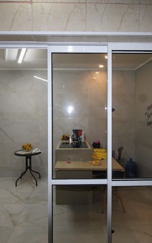 Casa à venda com 95m², 3 quartos e 2 vagasÁrea de Serviço
