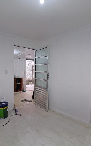 Casa para alugar com 5580m², 1 quarto e sem vagaSala