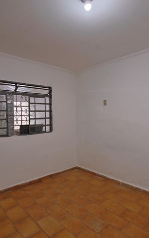Casa para alugar com 5580m², 1 quarto e sem vagaQuarto