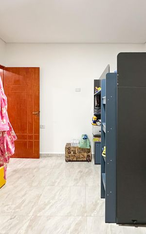 Casa à venda com 415m², 6 quartos e 3 vagas Casa à venda com 415m², 6 quartos e 3 vagasQuarto - Casa 2