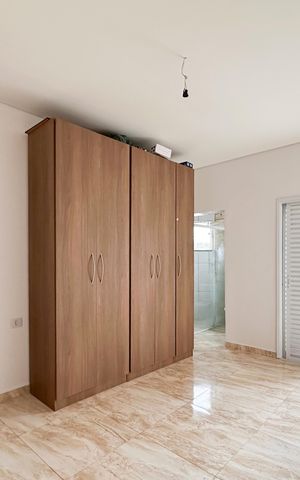 Casa à venda com 415m², 6 quartos e 3 vagas Casa à venda com 415m², 6 quartos e 3 vagasSuíte - Casa 3