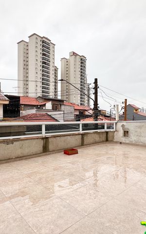 Casa à venda com 415m², 6 quartos e 3 vagas Casa à venda com 415m², 6 quartos e 3 vagasSacada - Casa 2