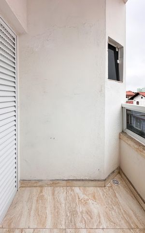 Casa à venda com 415m², 6 quartos e 3 vagas Casa à venda com 415m², 6 quartos e 3 vagasSacada da Suíte - Casa 3