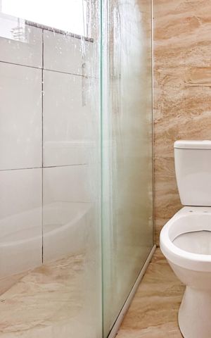 Casa à venda com 415m², 6 quartos e 3 vagas Casa à venda com 415m², 6 quartos e 3 vagasBanheiro da Suíte - Casa 3