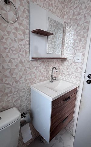 Apartamento à venda com 40m², 2 quartos e 1 vaga Apartamento à venda com 40m², 2 quartos e 1 vagaBanheiro