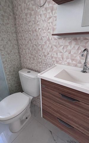 Apartamento à venda com 40m², 2 quartos e 1 vaga Apartamento à venda com 40m², 2 quartos e 1 vagaBanheiro