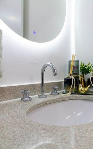 Studio à venda com 29m², 2 quartos e sem vaga Studio à venda com 29m², 2 quartos e sem vagaBanheiro