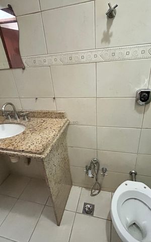 Casa à venda com 121m², 3 quartos e 2 vagasBanheiro 2