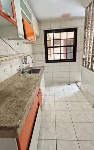 Casa à venda com 121m², 3 quartos e 2 vagasCozinha
