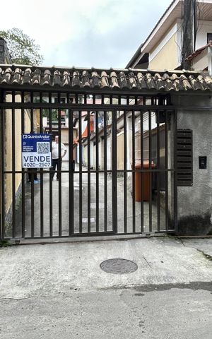 Casa à venda com 121m², 3 quartos e 2 vagasPlaca