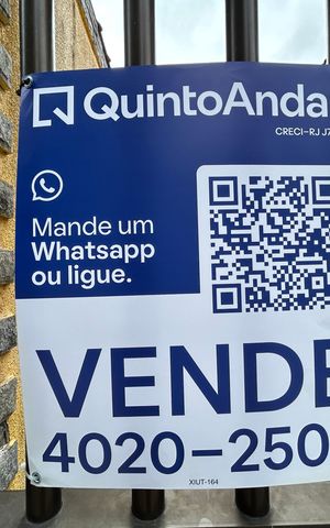 Casa à venda com 121m², 3 quartos e 2 vagasPlaca