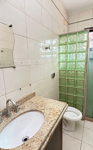 Casa à venda com 121m², 3 quartos e 2 vagasBanheiro Social