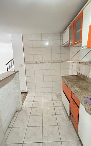 Casa à venda com 121m², 3 quartos e 2 vagasCozinha