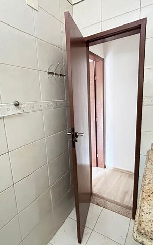 Casa à venda com 121m², 3 quartos e 2 vagasBanheiro Social