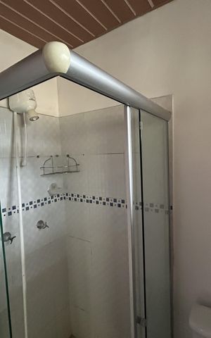 Casa à venda com 121m², 3 quartos e 2 vagasBanheiro da Suíte