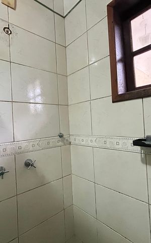Casa à venda com 121m², 3 quartos e 2 vagasBanheiro 2