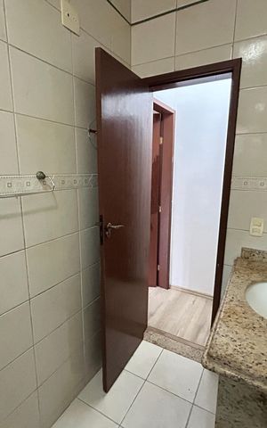 Casa à venda com 121m², 3 quartos e 2 vagasBanheiro 2