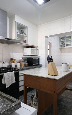 Apartamento à venda com 171m², 3 quartos e 2 vagasCozinha