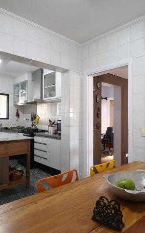 Apartamento à venda com 171m², 3 quartos e 2 vagasCozinha