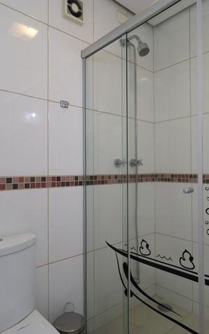 Apartamento à venda com 171m², 3 quartos e 2 vagasBanheiro da Suíte 1